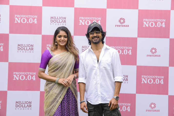 அர்ஜுன் தாஸ், அதிதி சங்கர் கூட்டணியின் புதிய படம்.... பூஜையுடன் தொடங்கிய படப்பிடிப்பு!