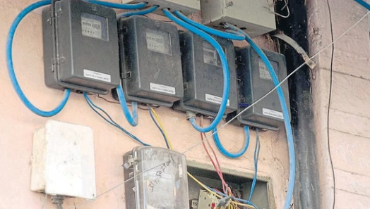 ரயில்வே ஊழியருக்கு ரூ.4 கோடி மின்கட்டண பில்