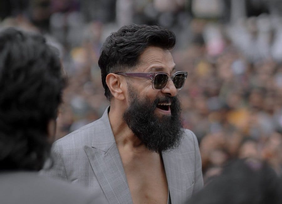 வயநாடு நிலச்சரிவில் பாதிக்கப்பட்ட மக்கள்.... நிதி உதவி வழங்கிய நடிகர் விக்ரம்!