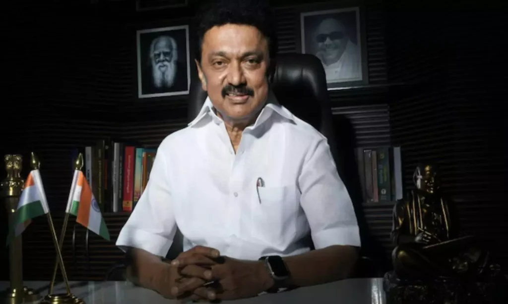 முதலமைச்சர் மு.க.ஸ்டாலின் 27-ந் தேதி அமெரிக்கா பயணம் - அமைச்சரவை மாற்றம் நடக்குமா?