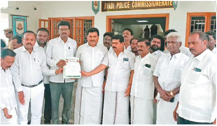 ஆவடி காவல் ஆணையரகத்தில் அண்ணாமலை மீது அதிமுக சார்பில் புகார்