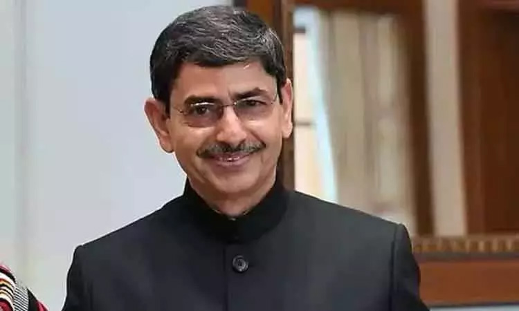 கவர்னர் ஆா்.என்.ரவி இன்று டெல்லி பயணம்