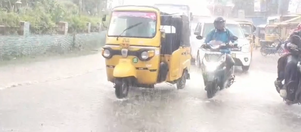 ஆவடி : 1 மணி நேரத்திற்கு மேலாக போக்குவரத்து நெரிசல்