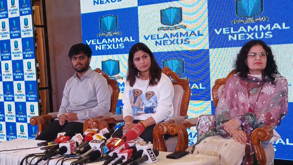 சென்னையில் மனு பாக்கருக்கு பாராட்டு விழா