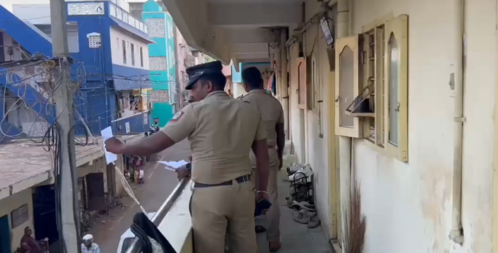 அம்பத்தூர் தொழிற்பேட்டையில் பிறந்த பச்சிளம் குழந்தை கொலை..?