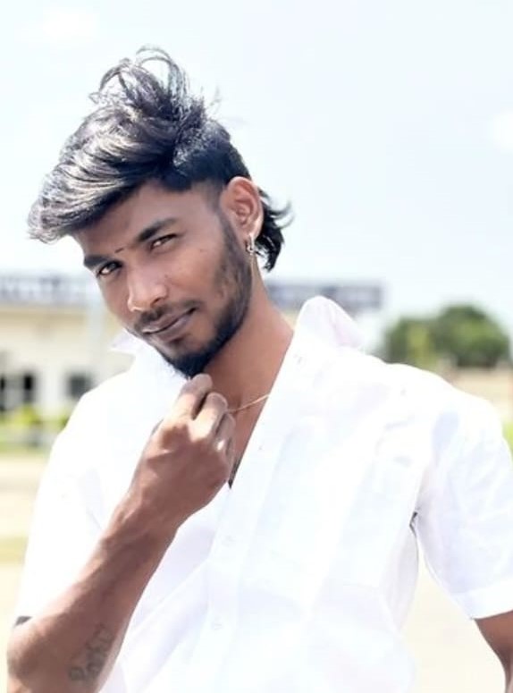 ரவுடியின் வங்கி கணக்கிற்கு வந்த 2.5 கோடி - போலீஸ் அதிர்ச்சி