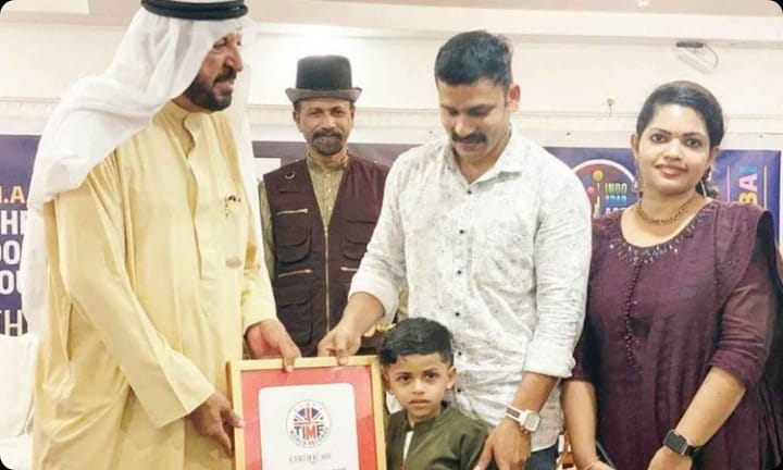 200 கார்களின் பெயரை கூறி 4 வயது சிறுவன் சாதனை!