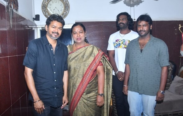 ஏஐ மூலம் கேப்டன்.... எங்க வீட்டுப்பிள்ளை விஜய்..... பிரேமலதா விஜயகாந்த் நெகிழ்ச்சி!