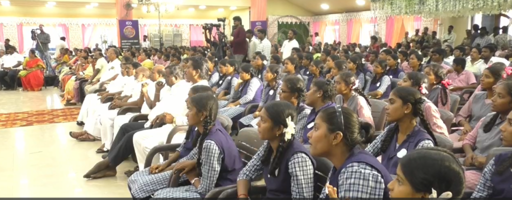 கல்வி உரிமையின் மதிப்பை உணர்ந்தால், அதை நம்மிடம் இருந்து யாரும் பறிக்க முடியாது - கனிமொழி கருணாநிதி, எம்.பி