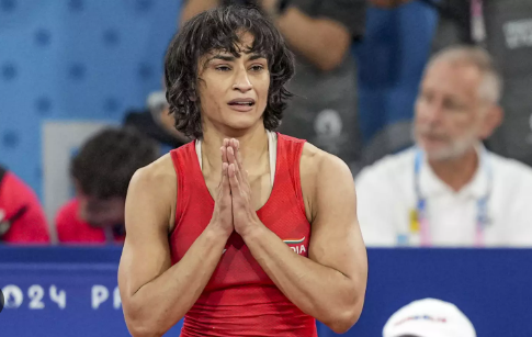 வினேஷ் போகத் தகுதி நீக்கம் செய்தது சரியா ? - அரசு புதிய விளக்கம்