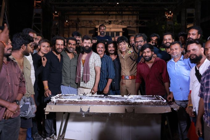 கலைத்தாயின் இளையமகன் நீர்.... 'வீர தீர சூரன்' பட இயக்குனரை புகழ்ந்த எஸ்.ஜே. சூர்யா!