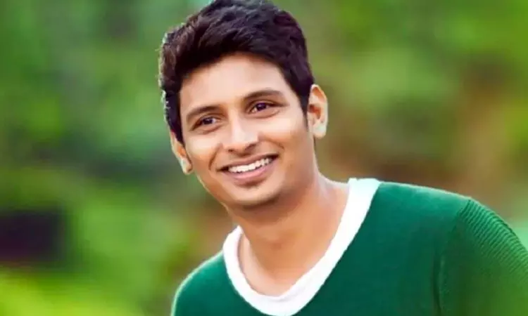 கள்ளக்குறிச்சி அருகே சாலை விபத்தில் சிக்கினார் நடிகர் ஜீவா