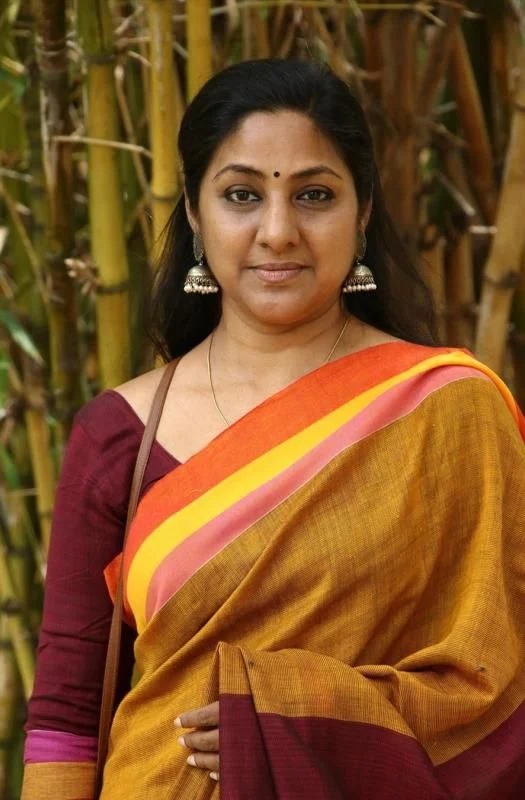 நடிகர் சங்க கட்டடத்திற்காக நிதியுதவி வழங்கிய விஜய்.... அதிகாரப்பூர்வமாக அறிவித்த கார்த்தி!