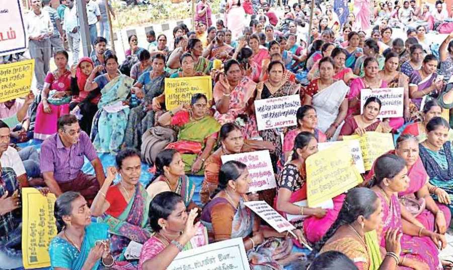 சென்னையில் பகுதி நேர ஆசிரியர்கள் உண்ணாவிரத போராட்டம்