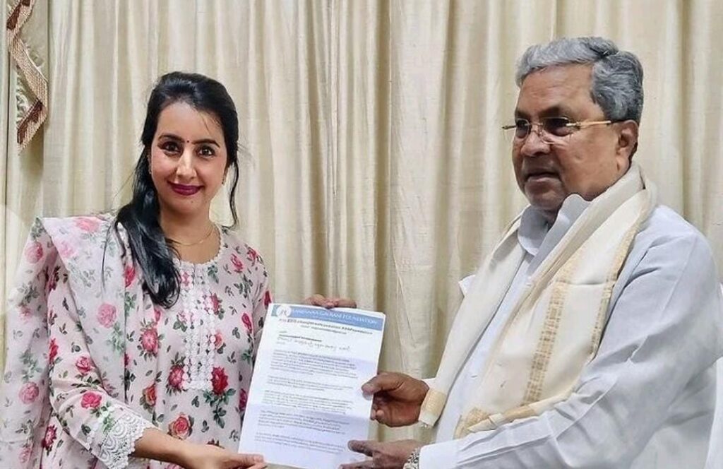 கன்னட திரை உலகிலும் பாலியல் தொல்லை - நடிகை சஞ்சனா கல்ராணி பரபர புகார்