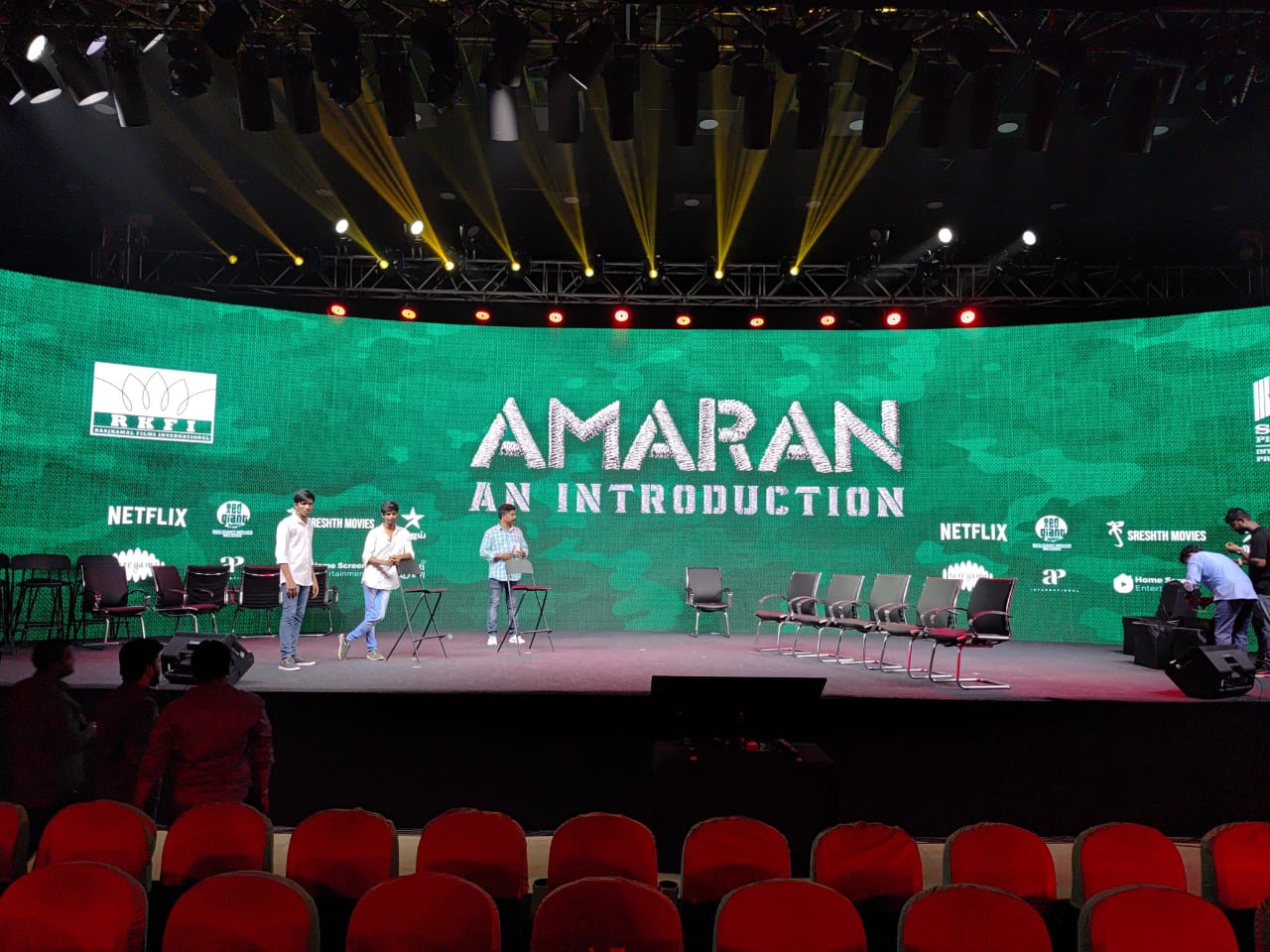 தீபாவளி ரிலீஸ் என்று சொன்னப்போ எனக்கு தோணுன விஷயம் இதுதான்.... 'அமரன்' விழாவில் சிவகார்த்திகேயன்!