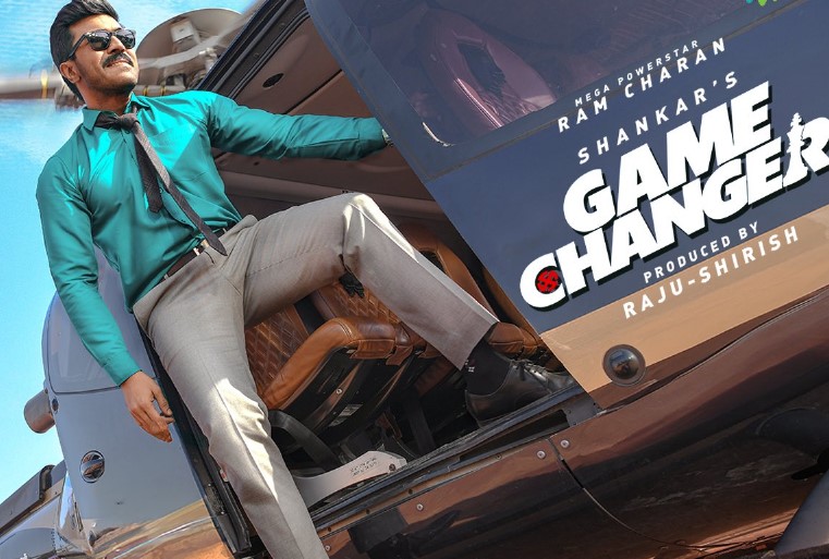 சங்கர் இயக்கியுள்ள 'கேம் சேஞ்சர்'..... மூன்று ரோல்களில் நடித்திருக்கும் ராம் சரண்!