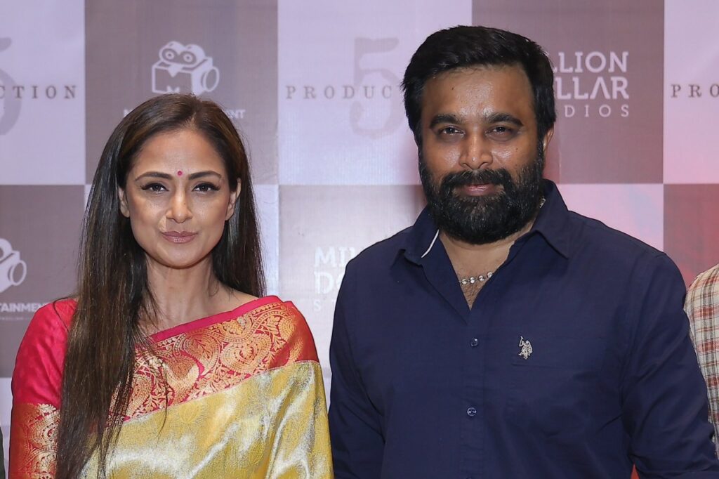 சசிகுமார், சிம்ரன் நடிக்கும் 'டூரிஸ்ட் ஃபேமிலி' படத்தின் படப்பிடிப்பு நிறைவு!