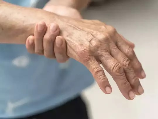 முடக்கு வாதத்தின் அறிகுறிகளும் அதன் தீர்வுகளும்!