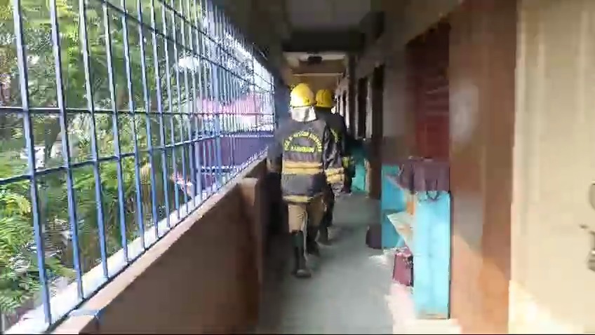 விக்டோரியா பள்ளியில் வாயு கசிந்த விவகாரம் - 35 மாணவிகள் அரசு மருந்துவமனையில் அனுமதி