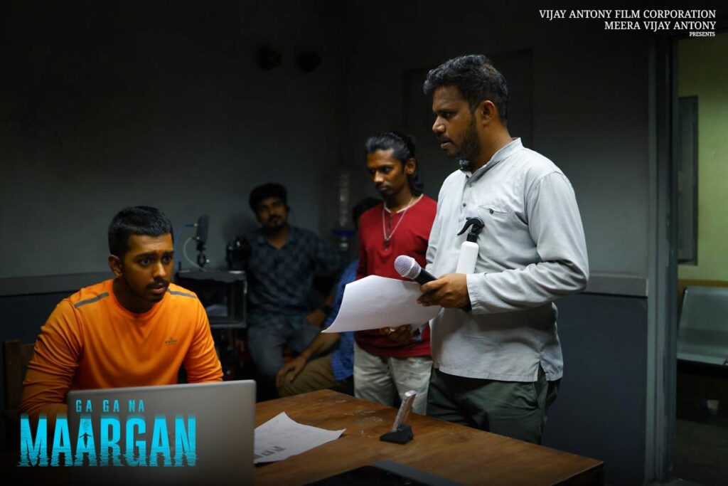 போலீஸாக நடிக்கும் விஜய் ஆண்டனி..... 'ககன மார்கன்' பட லேட்டஸ்ட் புகைப்படங்கள் இணையத்தில் வைரல்!