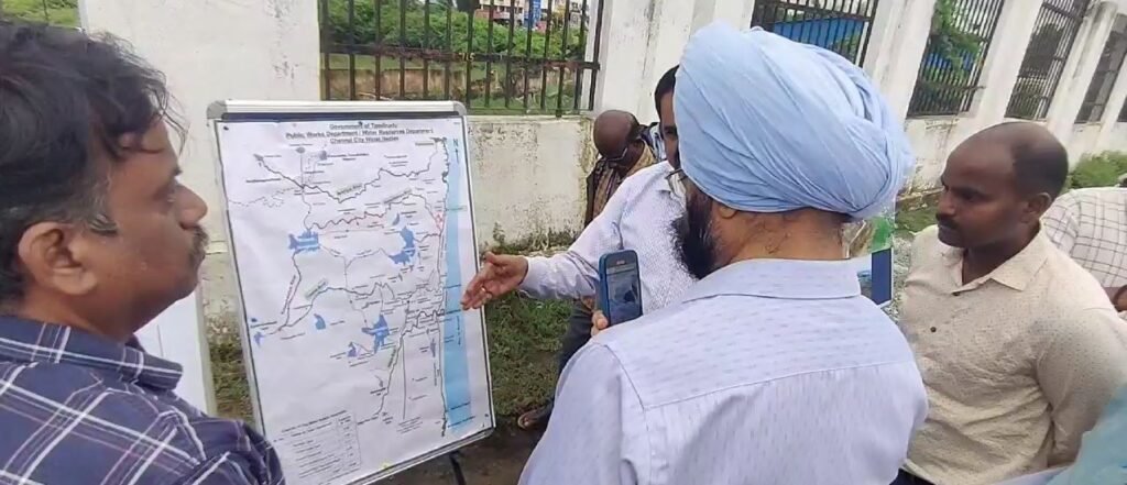 வடகிழக்கு பருவமழை முன்னெச்சரிக்கை நடவடிக்கை - அடையாறு கால்வாயை ககன் தீப் சிங் பேடி ஆய்வு 