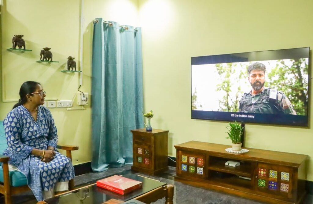 பள்ளிக் குழந்தைகளுக்கு 'அமரன்' படத்தை போட்டுக்காட்ட முதல்வரிடம் கோரிக்கை வைத்த வானதி சீனிவாசன்!