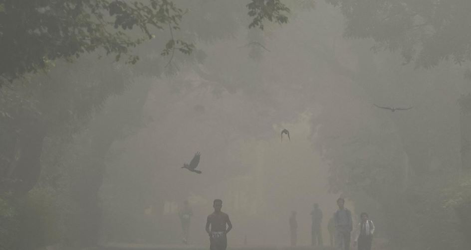 டெல்லியில் '4ம் கட்ட கட்டுப்பாடுகள்' தொடர உச்சநீதிமன்றம் அதிரடி உத்தரவு!