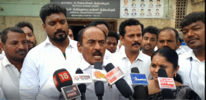 ஓசூரில் வழக்கறிஞர் தாக்கப்பட்ட சம்பவத்தை கண்டித்து திருவொற்றியூர் வழக்கறிஞர் சங்கத்தினர்  - போராட்டம்
