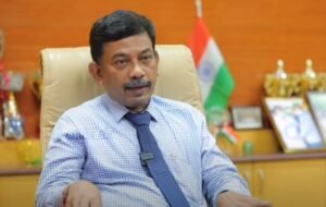 நோயாளிகளுடன் வரும் அட்டெண்டர்க்கு கட்டுபாடு - ராஜீவ் காந்தி மருத்துவமனை முதல்வர் தேரணி ராஜன்