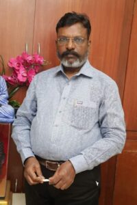 இசைவாணியின் பாடலை வைத்து, அரசியல் செய்யும் களவானிகள்...