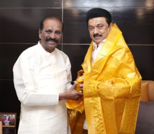 கவிப்பேரரசு வைரமுத்துவின் கருத்தரங்கம் – முதலமைச்சருக்கு அழைப்பு