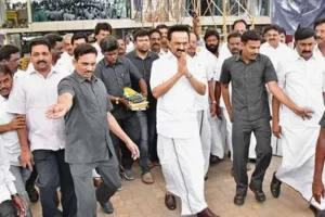 கோவையில் தொடங்கினேன்!  தமிழ்நாடு முழுவதும் தொடர்ந்து வருவேன்!