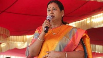  தேசியத்தில் தான் திராவிடம் உள்ளது திராவிடத்தில் தான் தமிழகம் உள்ளது  -  பிரேமலதா விஜயகாந்த்.