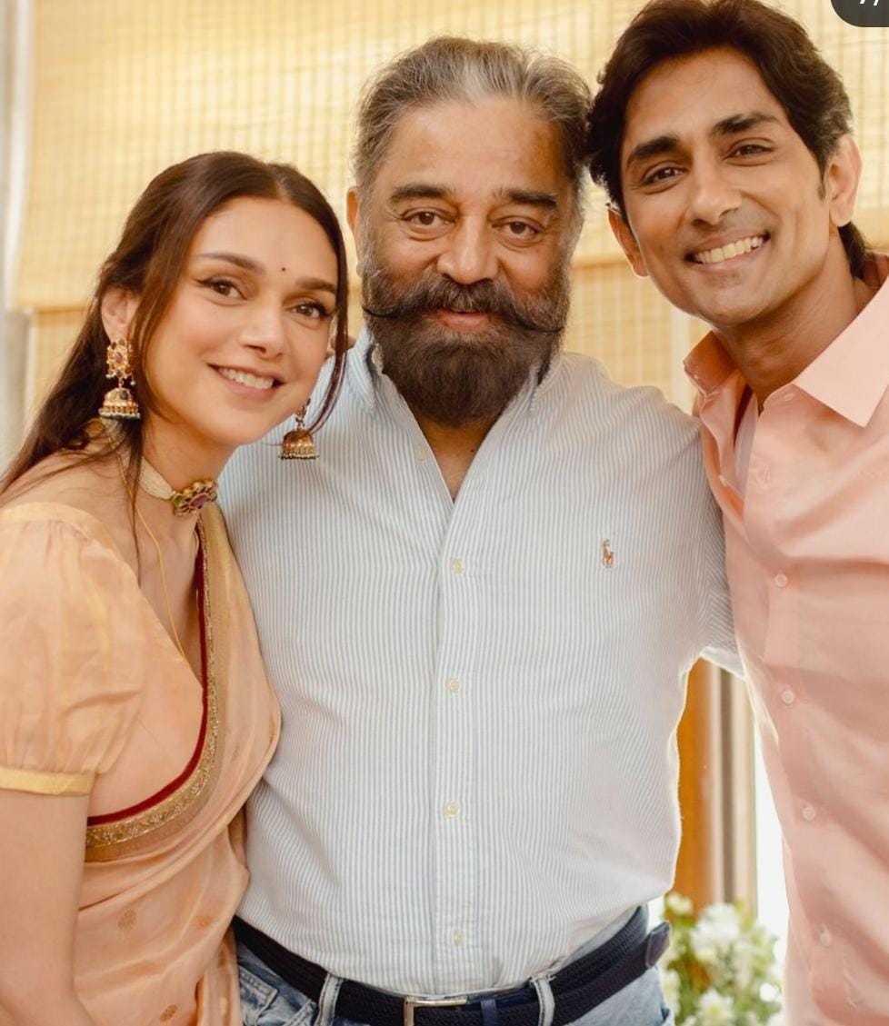 மணிரத்னம் குடும்பத்துடன் தல தீபாவளியை கொண்டாடிய சித்தார்த் - அதிதி ராவ் தம்பதி!