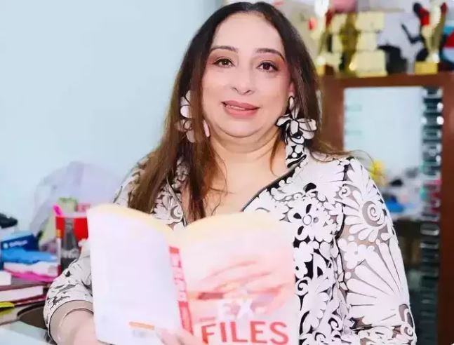 ரஹ்மான் - சாய்ரா தம்பதிக்கு கதீஜா (28), ரஹீமா மற்றும் அமீன் (21) என மூன்று பிள்ளைகள் உள்ளனர்.