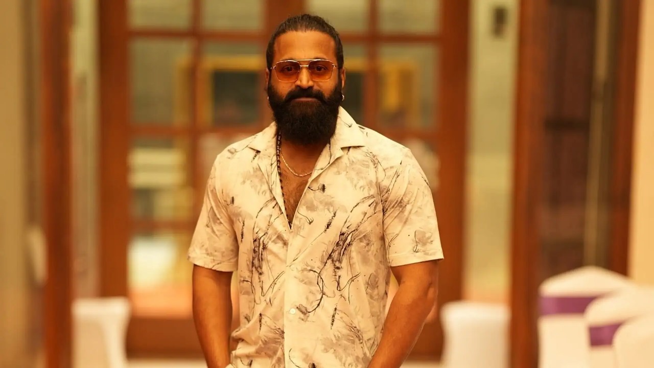 ரிஷப் ஷெட்டி நடிக்கும் 'சத்ரபதி சிவாஜி மகாராஜ்' .... ஃபர்ஸ்ட் லுக் வெளியீடு!