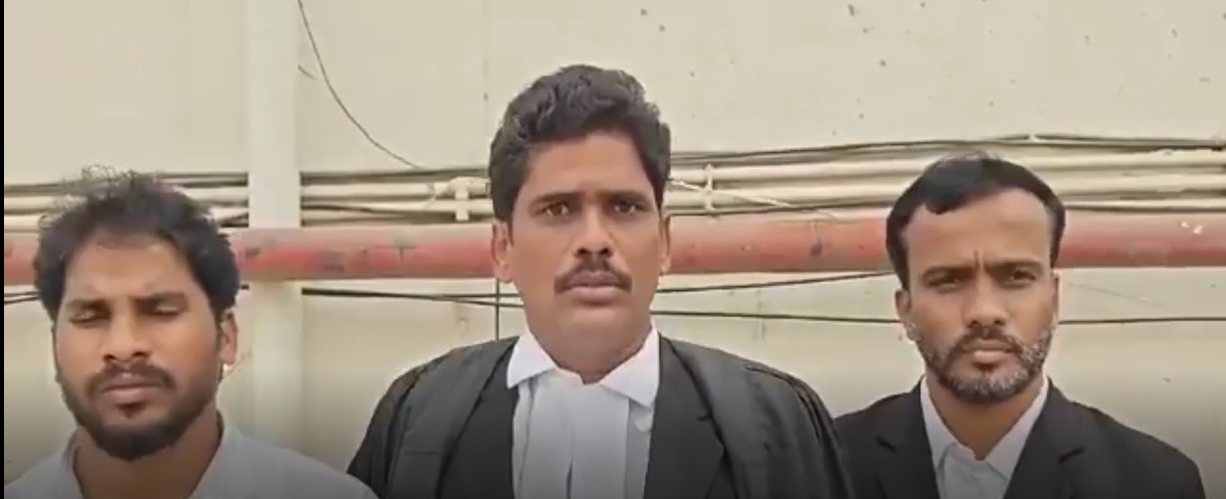 அல்லு அர்ஜுன் வீட்டை தாக்கிய மாணவர்களுக்கு நிபந்தனை ஜாமீன் 