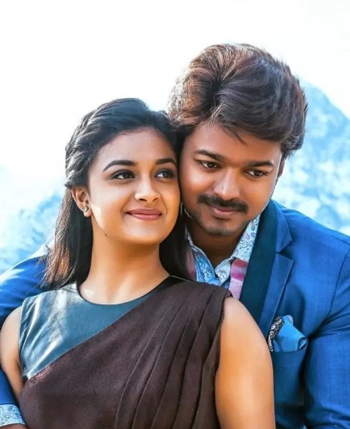 அன்புடன் உங்கள் நண்பி, நண்பா.... விஜய் ஸ்டைலில் கீர்த்தி சுரேஷ் வெளியிட்ட பதிவு வைரல்!