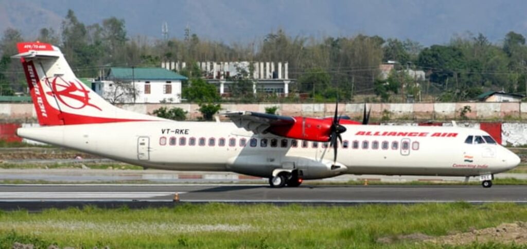 சென்னையில் கனமழை: தரையிறங்க முடியாமல் வானில் வட்டமடித்த அலைன்ஸ் ஏர் விமானம்