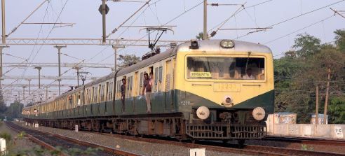 கடற்கரை- தாம்பரம் - செங்கல்பட்டு இடையே திங்கள் முதல் மின்சார ரெயில் சேவையில் மாற்றம்