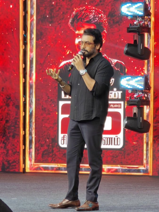 எனக்கு அவர்தான் தம் அடிக்க கற்றுக் கொடுத்தார்.... பாலா குறித்து பேசிய சூர்யா!