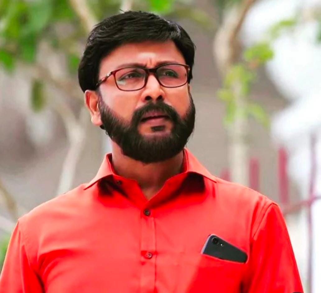 பிரபல சீரியல் நடிகர் காலமானார்..... அதிர்ச்சியில் ரசிகர்கள்!