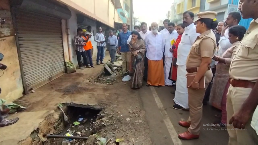 சென்னை அம்பத்தூரில் மக்கள் குறைகளை கண்டறியும் நிகழ்வு - அமைச்சர் சேகர்பாபு 