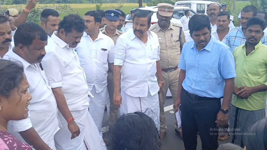 விபத்தில் சிக்கிய மாணவரை அமைச்சர் நேரு மருத்துவமனைக்கு அனுப்பி வைத்தார்!