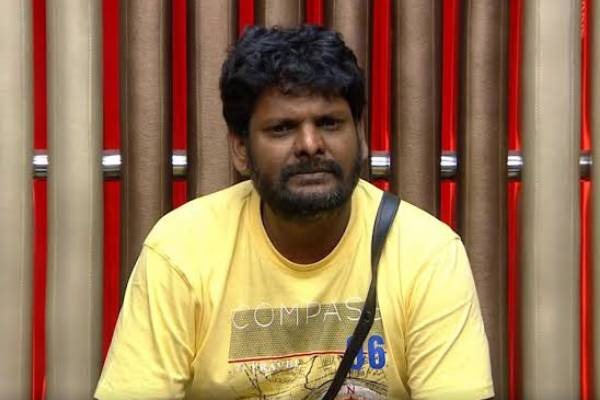 என் விருதை காணோம்..... நடிகர் கஞ்சா கருப்பு போலீசில் புகார்!