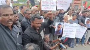 சீமானை கண்டித்து அன்னூரில் தந்தை பெரியார் திராவிடர் கழகத்தின் கண்டன ஆர்ப்பாட்டம்