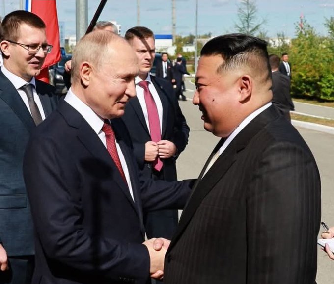 ”உடனே தற்கொலை பண்ணிக்கோங்க..“  அதிபர் கிம் ஜாங் உத்தரவால் வடகொரிய வீரர்கள் அதிர்ச்சி...   