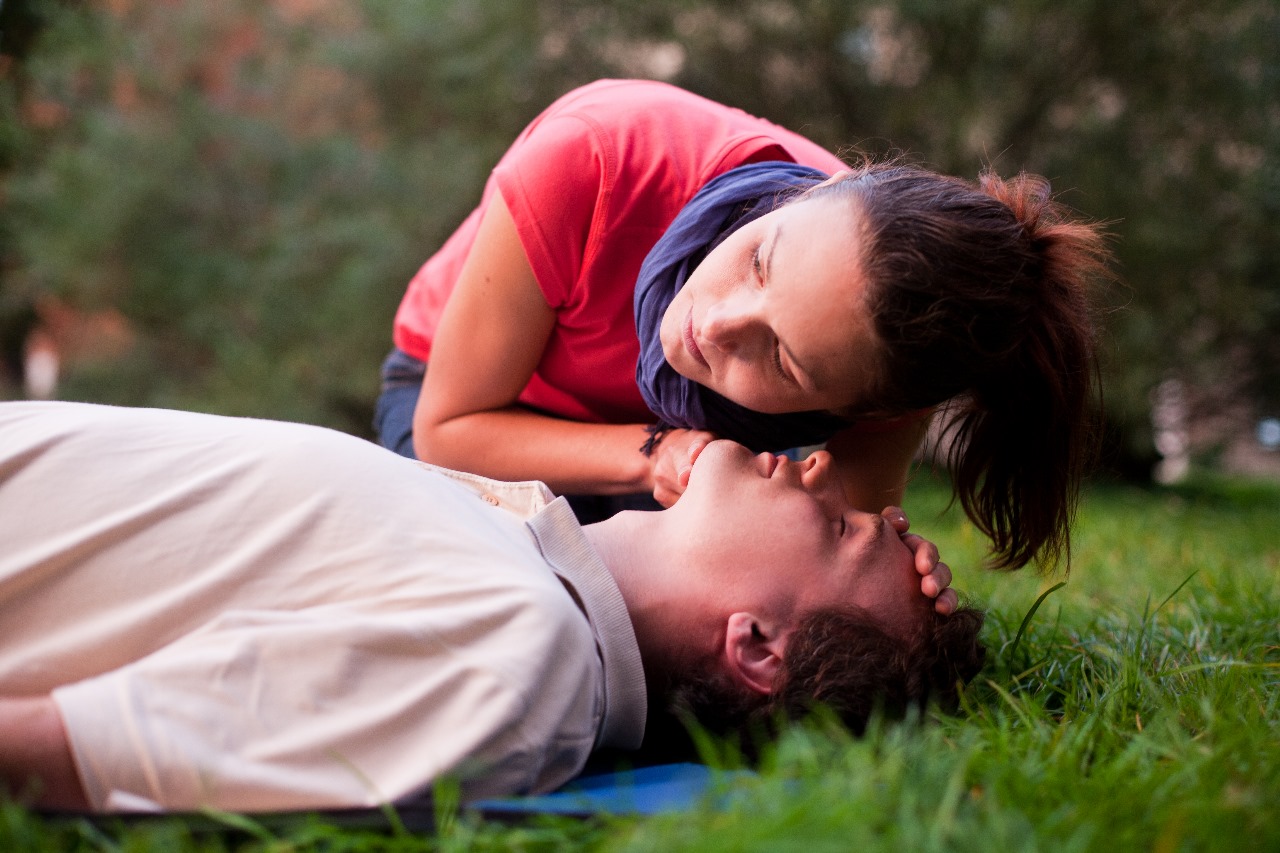 மாரடைப்பு ஏற்பட்டால் செய்ய வேண்டிய முதலுதவி!