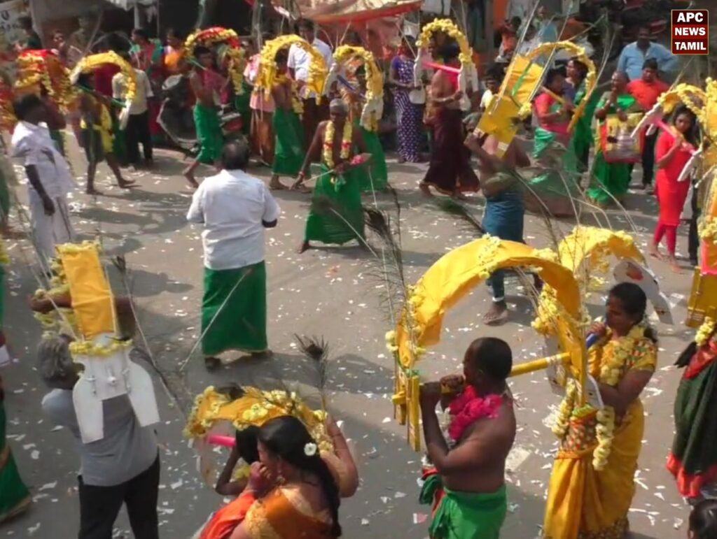 அயப்பாக்கத்தில் சுப்ரமணியசாமி திருக்கோவிலில் தைப்பூச திருவிழா…2000 பெண்கள் காவடி எடுத்து நேர்த்திக்கடன்!